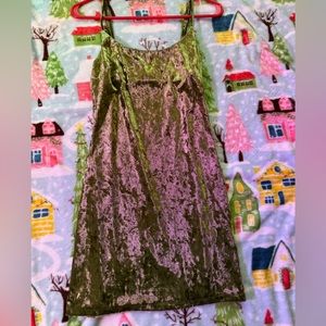 Forever 21 Velvet Green Mini Dress (Small)
